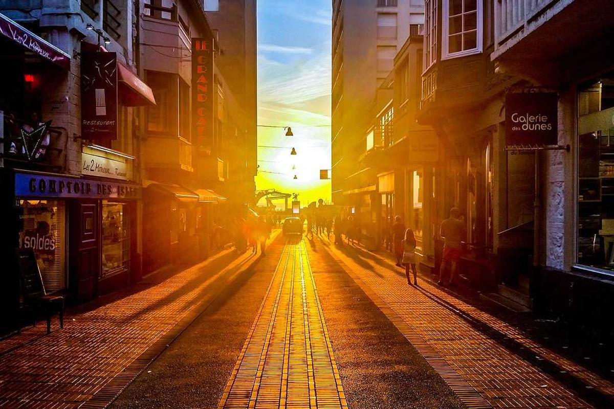 Harga Emas Galeri 24, UBS, Antam & Antam Retro Hari Ini Naik Semua