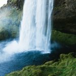 Harga Emas Antam Naik Hari Ini