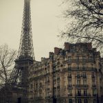 Harga Emas Antam Naik Saat Emas Dunia Malah Turun